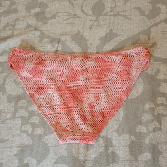 Aerie Swimwear set Pink & White - Picture 5 of 7